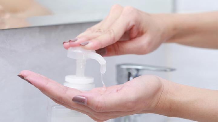 冰敷祛痘法：3套完美痘痘祛除方案