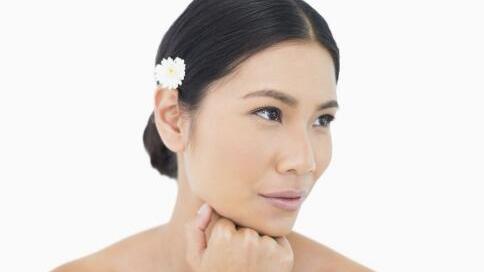 去除眼部脂肪粒的有效方法大揭秘！