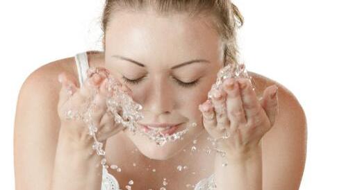 日常生活去眼袋的五大妙招大揭秘！