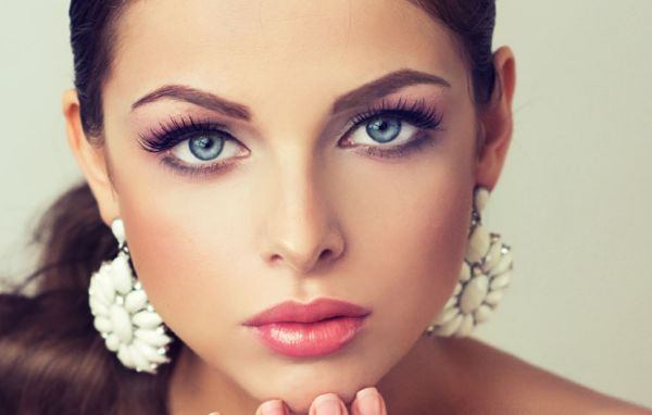 鄭州雙眼皮整形達(dá)人排行榜：技術(shù)精湛的醫(yī)師為你定制美目