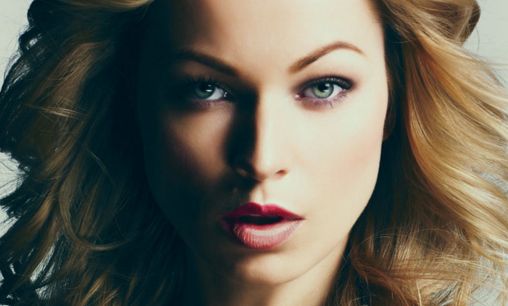 六十歲可以通過手術(shù)改善眼部外貌嗎？