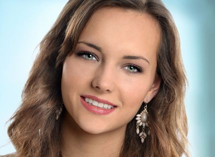 上海植發(fā)醫(yī)院推薦：權(quán)威榜單揭曉，助您實(shí)現(xiàn)完美發(fā)型