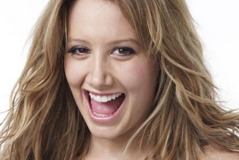 雙眼皮修復術后護理指南：術后恢復期的正確護膚