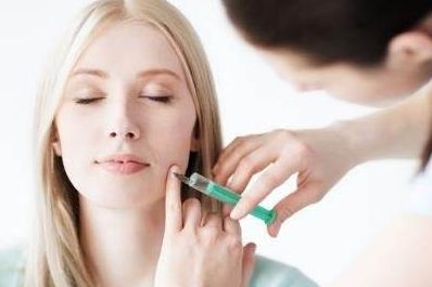 過敏體質(zhì)慎用奶酪紅酒減肥法：注意潛在風(fēng)險(xiǎn)