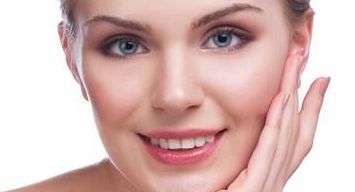 上海九院的薛珂雙眼皮手術(shù)效果如何？客戶評價曝光！