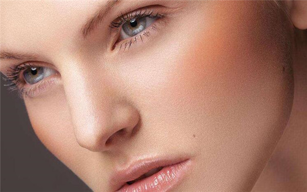 青島市內(nèi)怎樣的醫(yī)院可靠地進行動態(tài)細紋注射整形？2023年青島市內(nèi)排名前十的專業(yè)機構(gòu)供您參考！