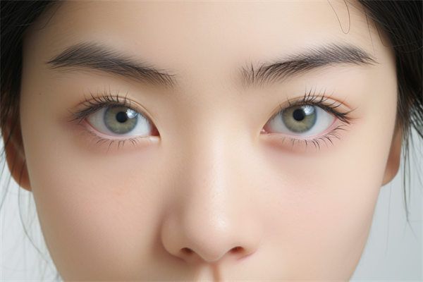 青島隆胸醫(yī)院推薦：口碑技術(shù)兼具，打造自信曲線