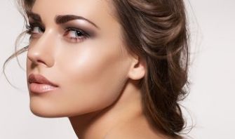 上海隆胸?zé)o敵神醫(yī)榜單，曝光最受贊譽(yù)的醫(yī)師名單！