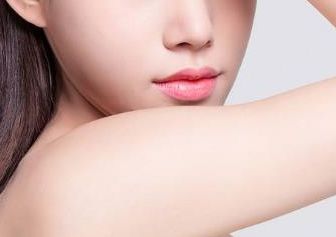 醫(yī)療大咖魯樹榮，探秘最新脂肪填充技術(shù)，隆胸操作成功案例揭秘！