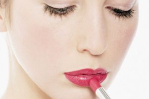 解密海南省人民醫(yī)院眼科醫(yī)生排名，楊潔、毛海燕醫(yī)生斬獲鋒芒畢露