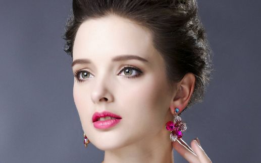 深層對(duì)比：無(wú)痕青春支架與6D小切口面部提升詳解