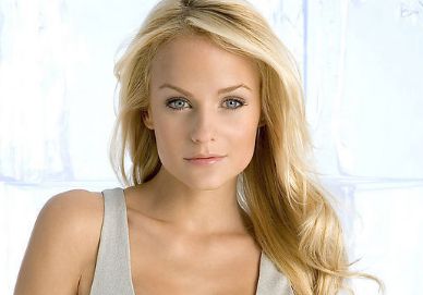 信陽(yáng)市中心醫(yī)院全切雙眼皮效果如何？專家解讀價(jià)格明細(xì)！