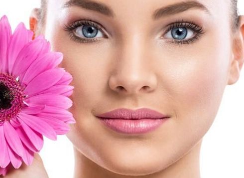 甘肅中醫(yī)院皮膚科醫(yī)生李樹(shù)君的痤瘡去除技術(shù)引為關(guān)注，手術(shù)前后真人對(duì)比圖顯示明顯改善！