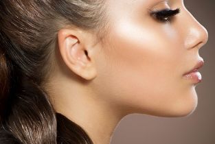 濟(jì)南諾德整形專(zhuān)家的技術(shù)值得信賴(lài)，走進(jìn)專(zhuān)業(yè)醫(yī)療機(jī)構(gòu)，告別皺紋和單眼皮