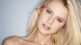 哪些醫(yī)生是北京比較好的雙眼皮整形專家？醫(yī)生背景公開看這里！