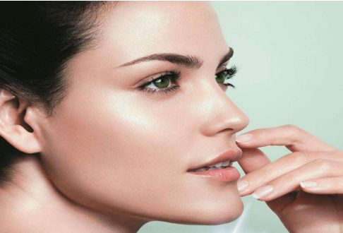 青島大學(xué)附屬醫(yī)院美容整形科雙眼皮價(jià)格查詢：醫(yī)生名單和案例分享！