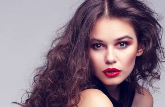 2023很受推崇的武漢雙眼皮整形醫(yī)生排行榜，專家團隊引領(lǐng)時尚潮流