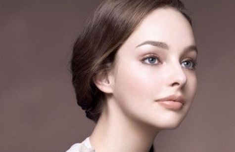 成都大華醫(yī)學(xué)美容：雙眼皮、隆鼻收費(fèi)一覽，價(jià)格表及點(diǎn)評(píng)