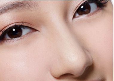 南京哪里做雙眼皮手術(shù)技術(shù)出眾？出色排名揭秘！