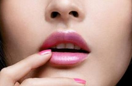 上海最受推崇的假體隆胸醫(yī)生，數(shù)一數(shù)二的專家是誰？