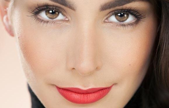 不同眼型下的紋眼線技巧大揭秘！