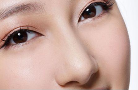 重慶北部寬仁醫(yī)院眼科專家榮獲前三，治愈無(wú)數(shù)眼疾患者！