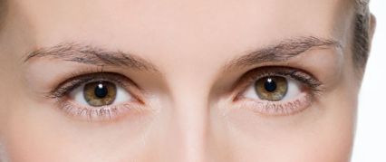 杭州新清吟醫(yī)療美容門(mén)診部專(zhuān)家的雙眼皮割除過(guò)程詳解，令人贊嘆！