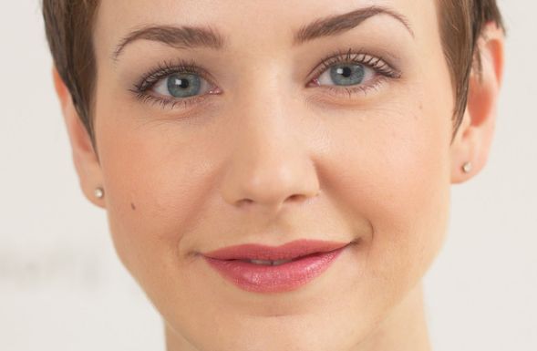 寶雞市中心醫(yī)院皮膚科：醫(yī)生團(tuán)隊實力透明，出診時間表&最新價目表揭秘！