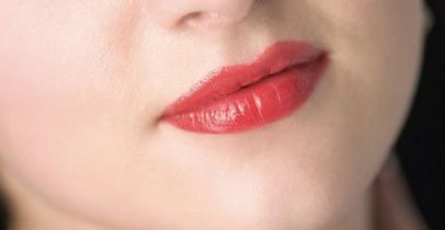 深圳世紀河山口腔牙齒種植：專家張河三醫(yī)生幫您實現(xiàn)完美笑容！親身經(jīng)歷與案例分享！