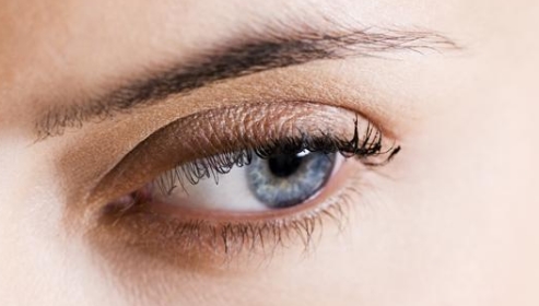 成都大麥植發(fā)醫(yī)院：哪位醫(yī)生是他們的高端植發(fā)專(zhuān)家？他們的醫(yī)生團(tuán)隊(duì)是否專(zhuān)業(yè)可靠？