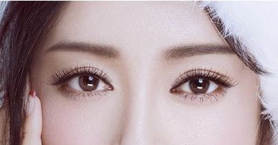 信陽(yáng)中心醫(yī)院雙眼皮手術(shù)能力強(qiáng)在哪里？鄭緒珠醫(yī)師技術(shù)詳解與成功案例分享！