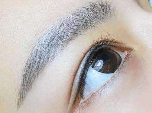 鹽城市哪里能找到專業(yè)的眼部整形醫(yī)生？推薦可信賴的鹽城醫(yī)生信息！