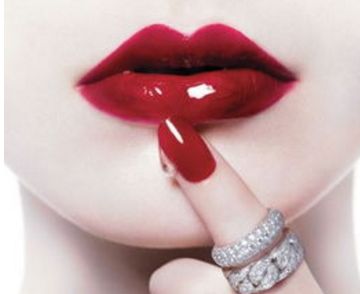 上海脫發(fā)患者關(guān)注的焦點(diǎn)：研究推薦的發(fā)際線種植醫(yī)院