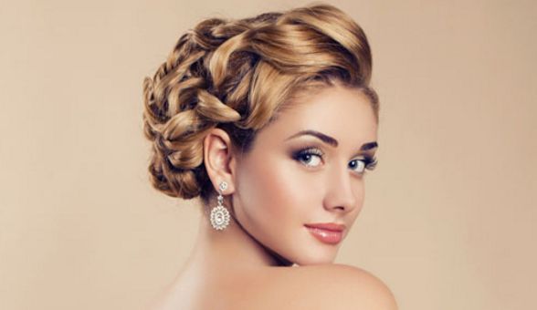 鄭州頂級(jí)整形專家團(tuán)隊(duì)，為您排行榜前十名的醫(yī)生解讀