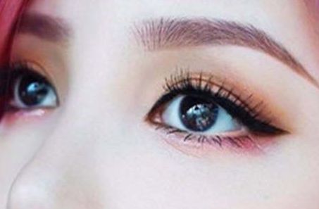 成都專業(yè)雙眼皮醫(yī)生合集，眼部修復、眼袋祛除應有盡有！擁有侯典舉、徐墩等資深專家！