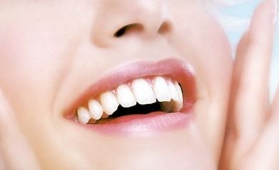 上海柴云專業(yè)雙眼皮整形技術(shù)，了解全切手術(shù)費(fèi)用