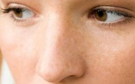 成都晶膚董薇薇解密：技術(shù)實(shí)力直擊美肌術(shù)后評(píng)價(jià)