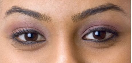 南京美貝爾：黃名斗教授分享獨(dú)特眼部治療方法，數(shù)十位受益患者案例曝光