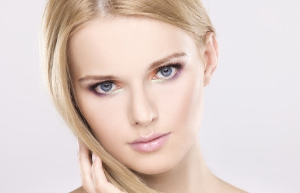 葉子醫(yī)療美容醫(yī)院醫(yī)生團(tuán)隊(duì)是否是專業(yè)的醫(yī)美整形團(tuán)隊(duì)？他們的專業(yè)程度如何？