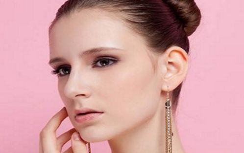 不同人群適用的軟骨隆鼻手術(shù)方法