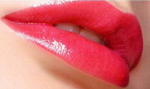 廣州曙光醫(yī)院去除眼袋完美方案揭秘，找出最佳醫(yī)生