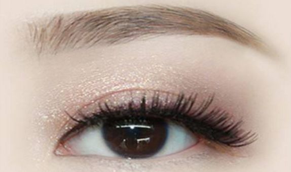 黃久佐豐富經(jīng)驗雙眼皮手術展示！專家分享成功案例及價格查詢