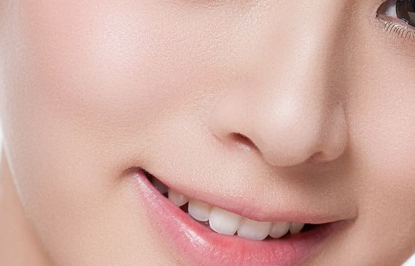 2023年度廣州南方醫(yī)院鼻部整形醫(yī)生排名前三，擁有自然美鼻絕技！