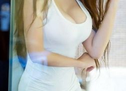 西安市四院美容科陳輝醫(yī)師：醫(yī)院簡介及假體隆鼻成功案例圖