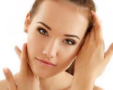 秦皇島念奴嬌醫(yī)療美容整形醫(yī)院的醫(yī)生資質(zhì)如何？有哪些成功案例分享呢？