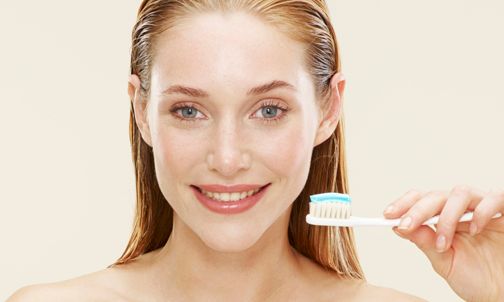 濟(jì)寧附屬醫(yī)院做雙眼皮費(fèi)用，技術(shù)解析！