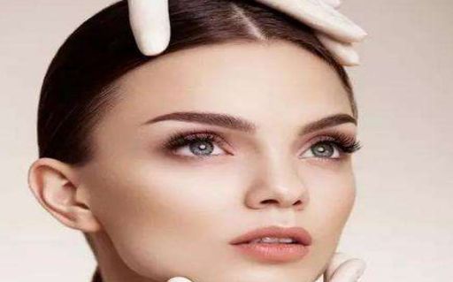 【2023全面盤點(diǎn)】揭秘武漢市非常受歡迎的雙眼皮整形專家及其排行榜