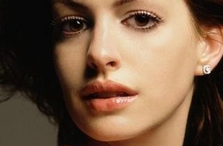 楊慶華醫(yī)生為您解析雙眼皮修復，資料案例與價格一網(wǎng)打盡！