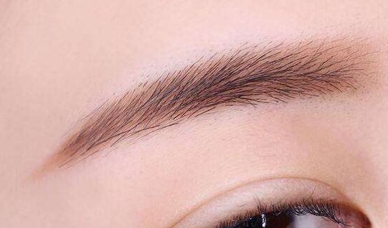 成都豐胸名單曝光！這些權(quán)威大師可靠又專業(yè)！