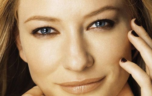 南京哪家醫(yī)院是南京做隆胸手術(shù)的首選之地？熱門之選：維多利亞、華美榮登榜首